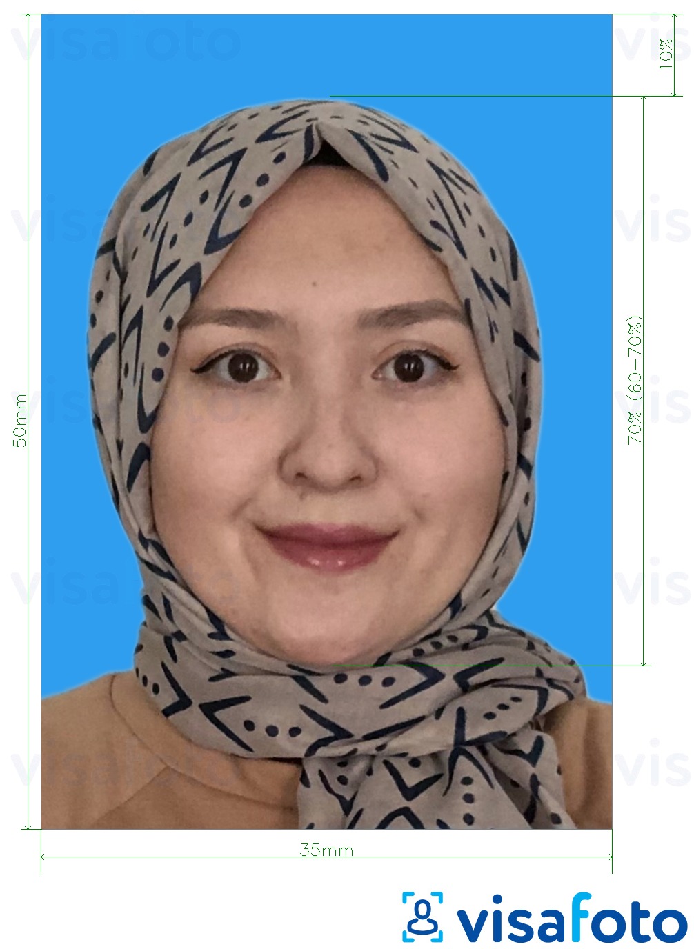 Halimbawa ng larawan para sa Malaysia Visa 35x50 mm blue background na may eksaktong sukat na detalye